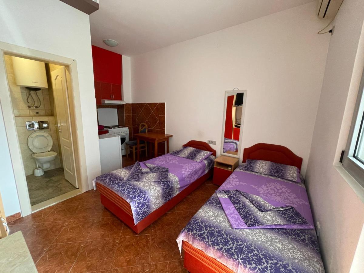 Apartments Zevs Budva Exterior photo