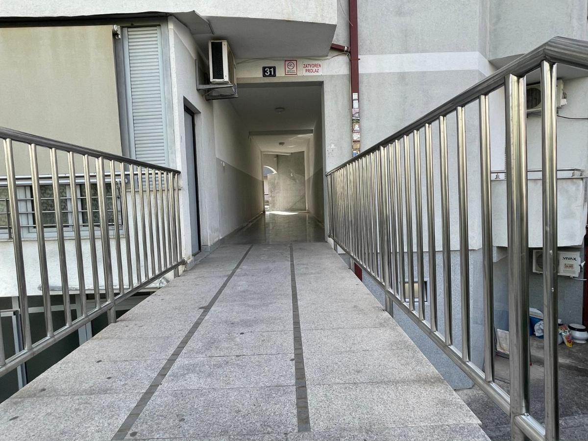 Apartments Zevs Budva Exterior photo