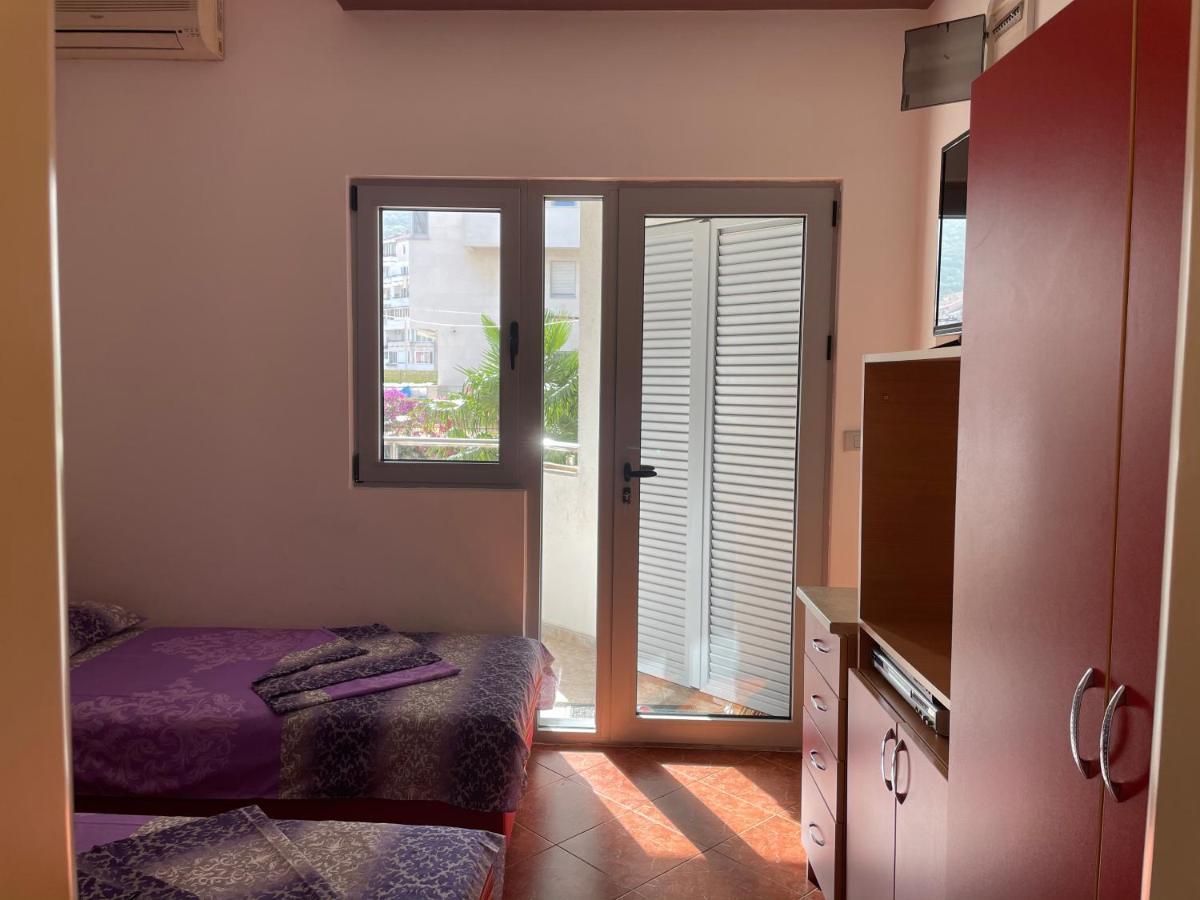 Apartments Zevs Budva Exterior photo